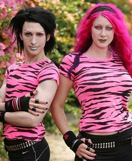 Kynt and Vyxsin Amazing Race! Click here!
